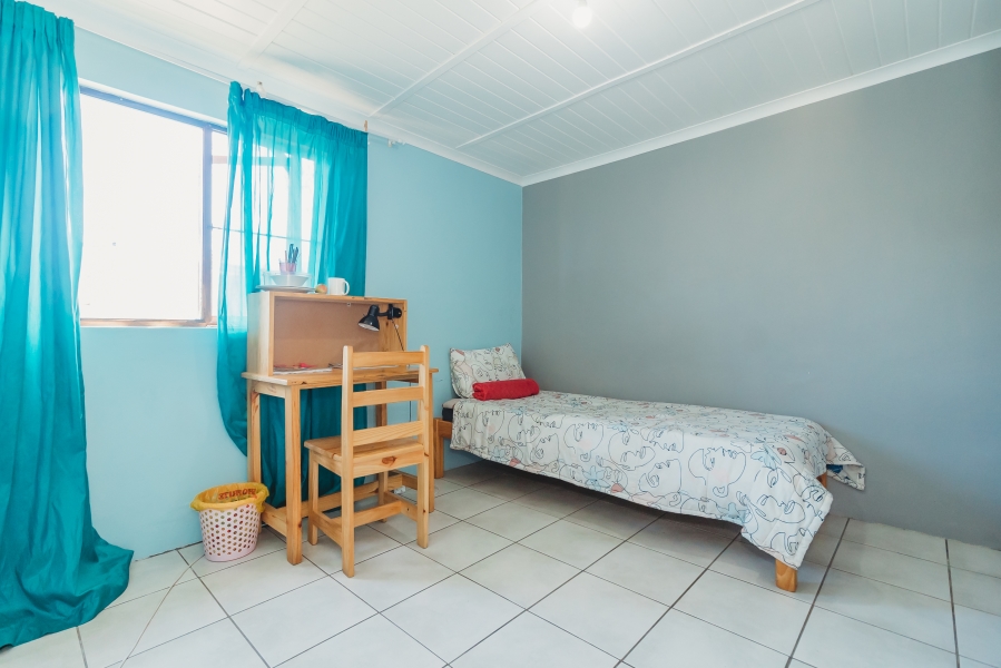 12 Bedroom Property for Sale in Bergsig Western Cape